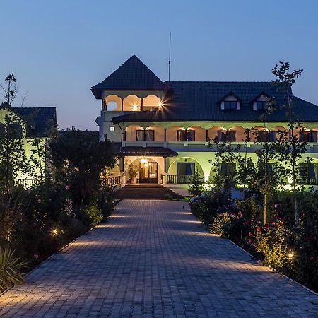 Vinalia - Conacul Din Ceptura Hotel Ceptura de Jos Luaran gambar